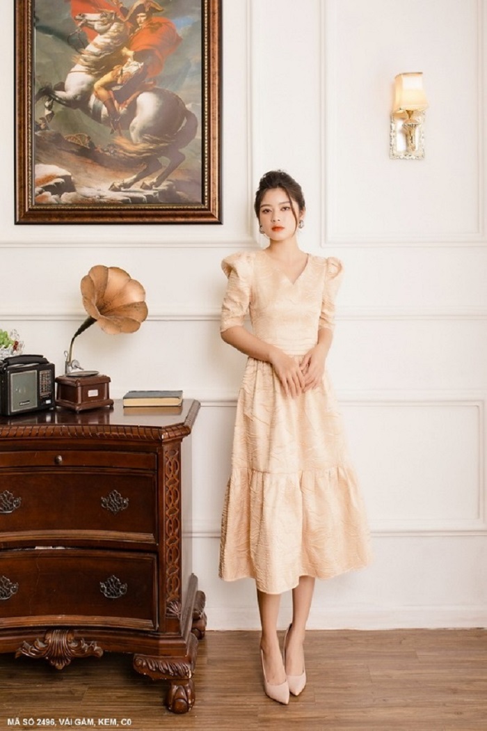 ĐẦM CỔ TIM TAY LỞ PHỒNG Cao Cấp Sang Trọng-2496